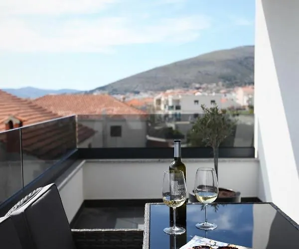 One Apartment Trogir